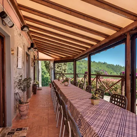 Bed & Breakfast Amoliv 4*